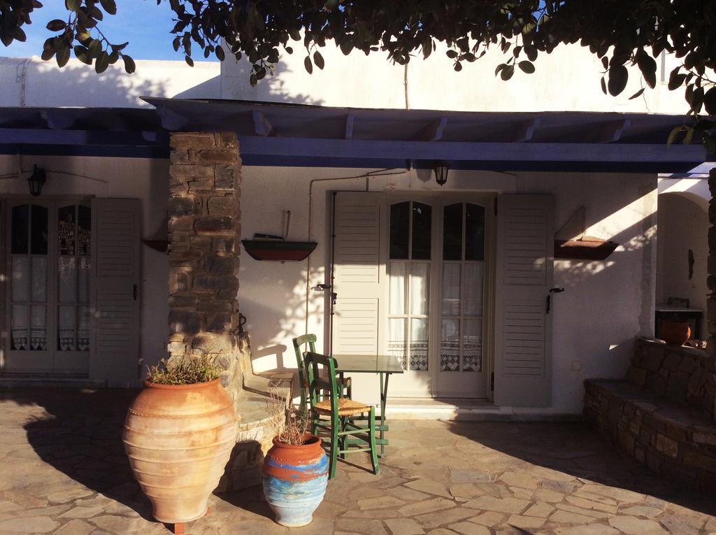 Arokaria Hideaway Suites Krotiri Værelse billede