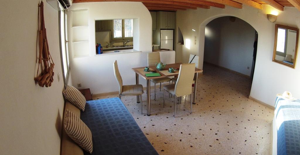 Arokaria Hideaway Suites Krotiri Værelse billede