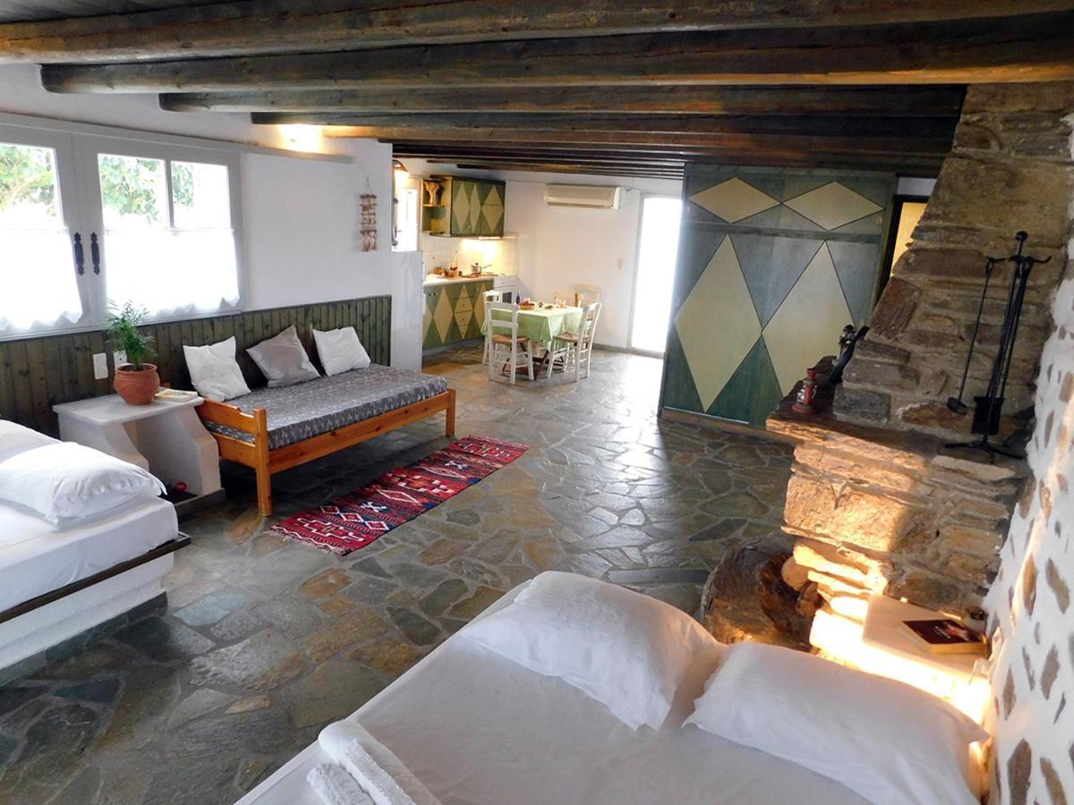 Arokaria Hideaway Suites Krotiri Eksteriør billede